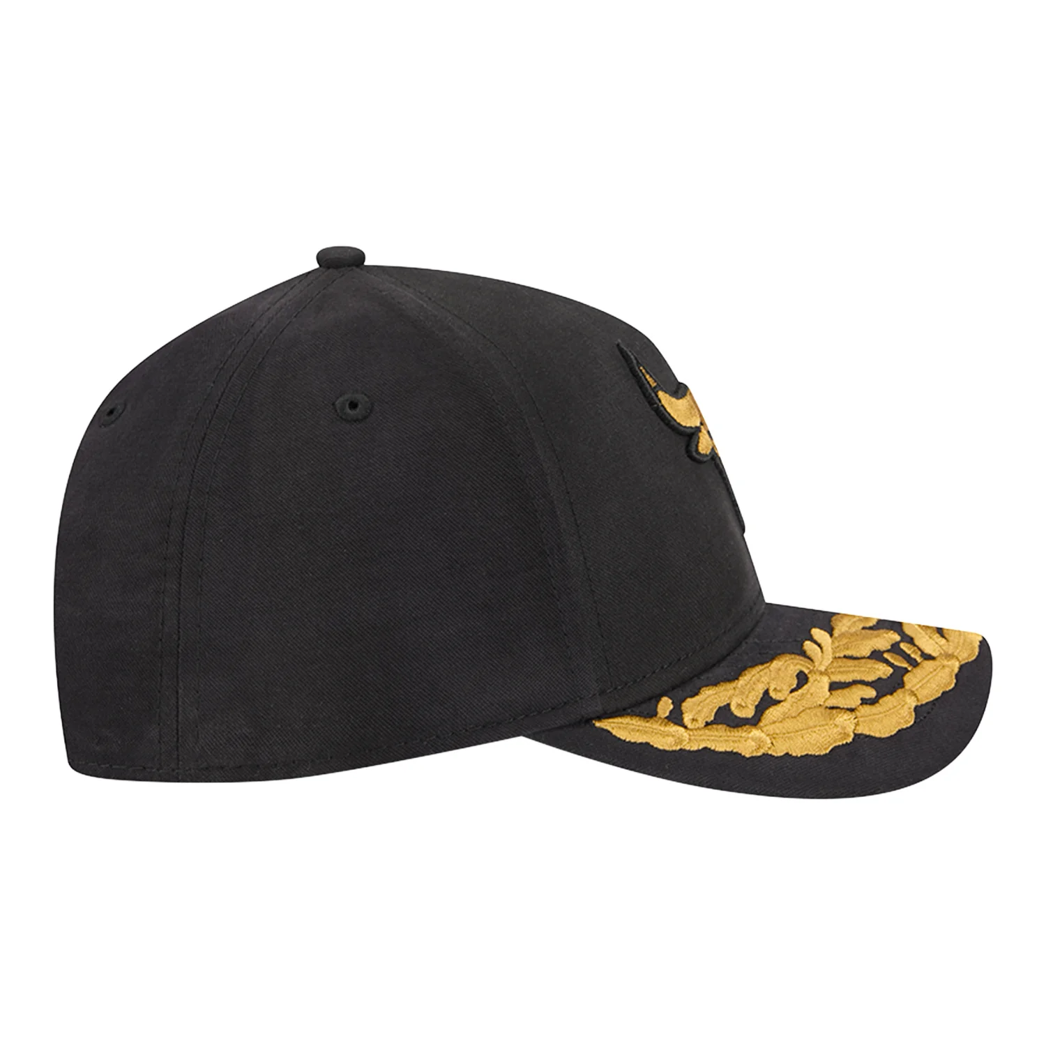 Chicago Bulls New Era Alpha Industries 940MC Snapback