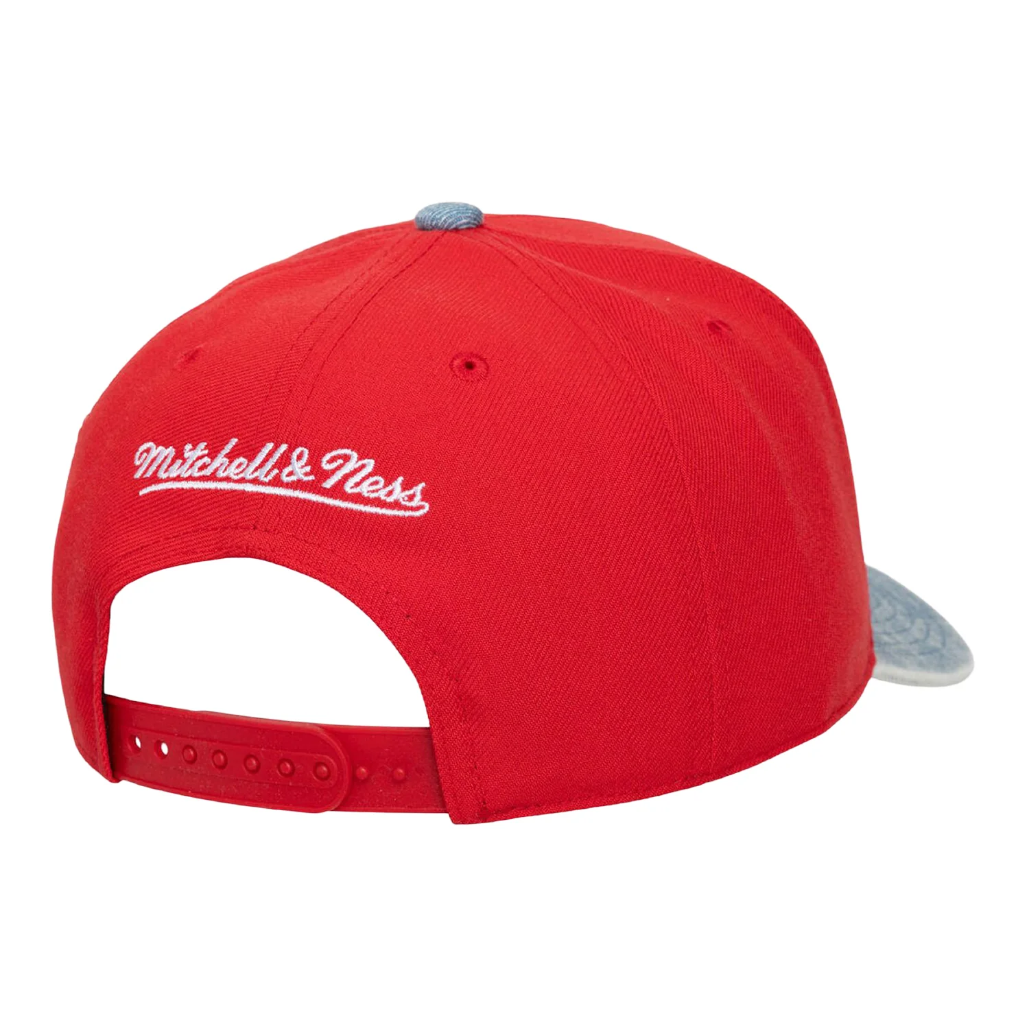 Chicago Bulls Mitchell & Ness Denim Pro Snapback