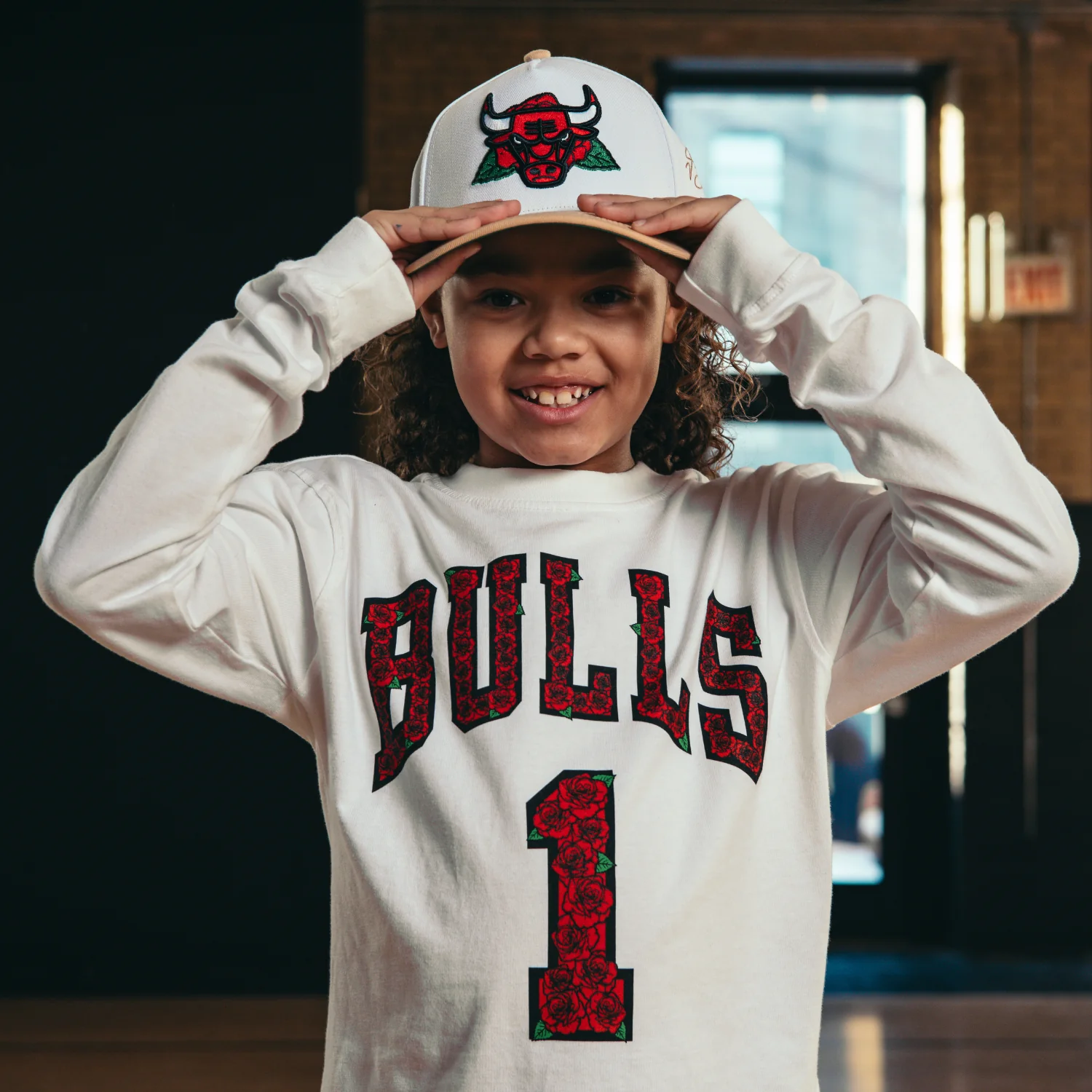 2556-youth-chicago-bulls-mitchell-ness-derrick-rose-forever-1-long-sleeve-t-shirt-1.webp Youth Chicago Bulls Mitchell & Ness Derrick Rose Forever 1 Long Sleeve T-Shirt