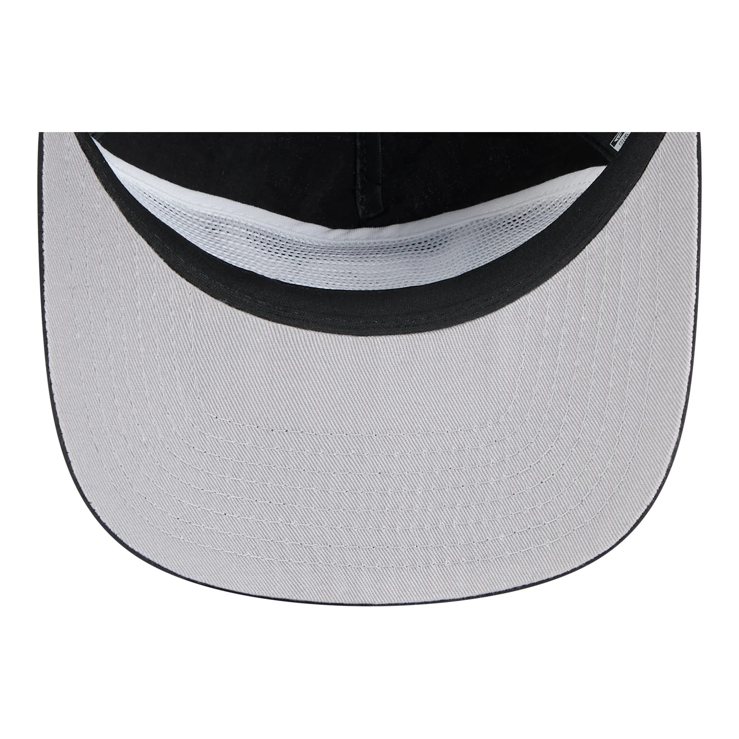 Chicago Bulls New Era Nylon Adjustable Black Golfer
