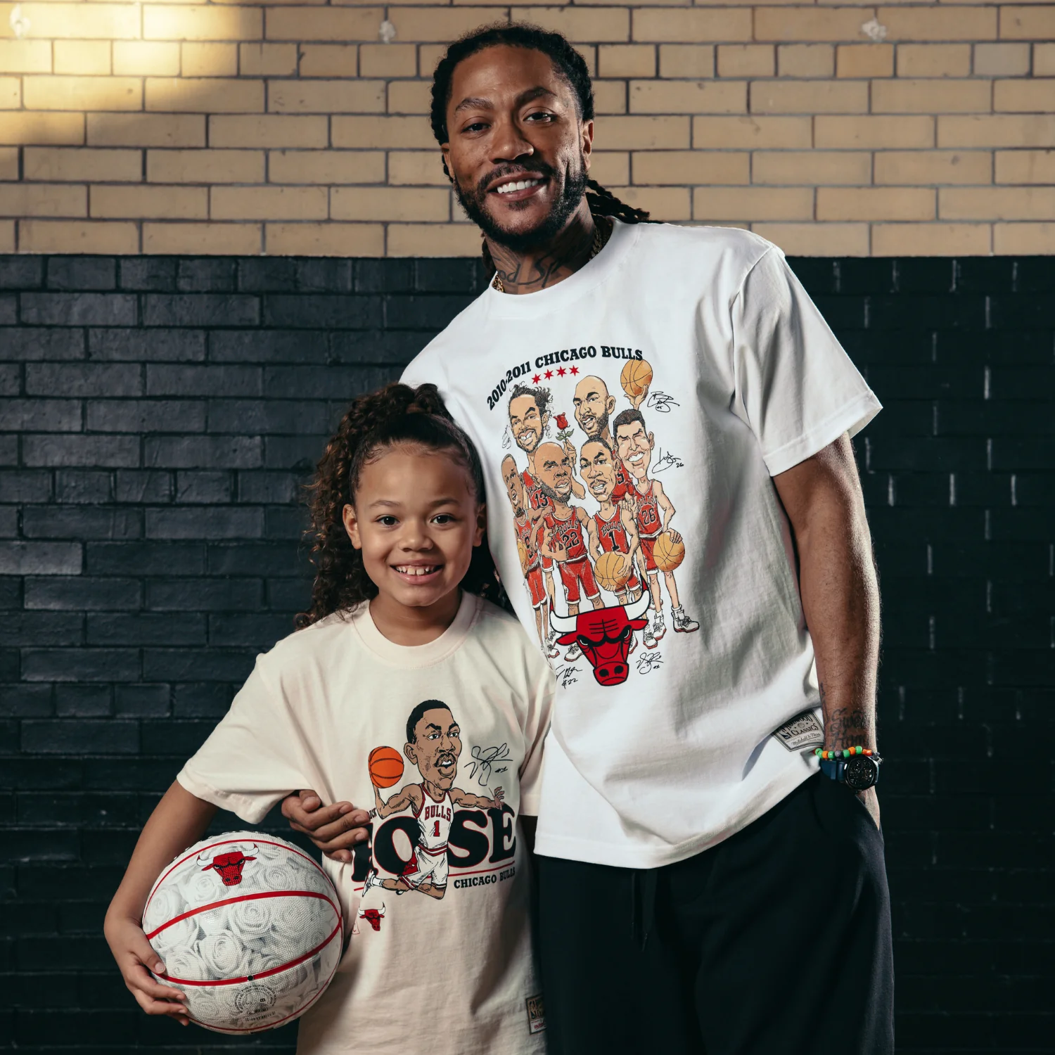 Youth Chicago Bulls Mitchell & Ness Derrick Rose Caricature T-Shirt